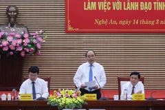 Thủ tướng Nguyễn Xuân Phúc phát biểu tại buổi làm việc với lãnh đạo chủ chốt tỉnh Nghệ An. (Ảnh: Thống Nhất/TTXVN)