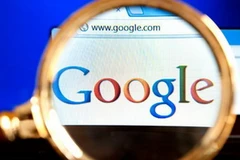 Người dùng Apple tại Anh muốn đâm đơn kiện Google