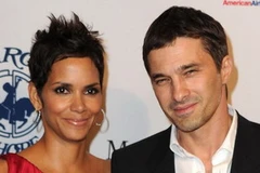 Cặp đôi Halle Berry-Olivier Martinez đã đính hôn. (Nguồn: Internet)
