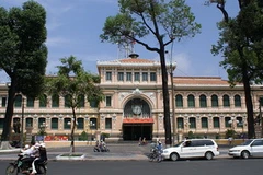 Tòa nhà Bưu điện Thành phố Hồ Chí Minh là một trong 5 công trình kiến trúc tiêu biểu trong danh sách bình chọn.