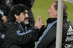 Maradona và Bilardo tại World Cup 2010. (Nguồn: AP)