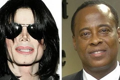 Ca sỹ Michael Jackson và bác sỹ Conrad Murray. (Nguồn: Intetnet)