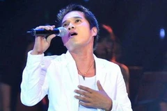 Thí sinh Sao Mai - Điểm hẹn 2010 Lương Viết Quang. (Nguồn: Internet)