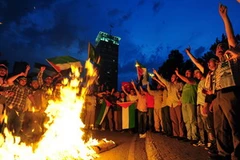 Người dân Thổ Nhĩ Kỳ biểu tình tại Istanbul phản đối vụ tấn công của Israel. (Nguồn: AFP/TTXVN)
