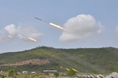 Giàn hỏa tiễn BM 21 của quân đội Campuchia. (Ảnh: Xuân Khu/Vietnam+) 