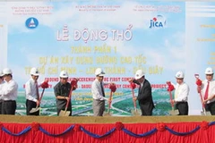 Lễ động thổ thành phần 1 dự án đường cao tốc Bắc-Nam, đoạn TP Hồ Chí Minh-Long Thành-Dầu Giây. (Nguồn: hanoimoi.com.vn)