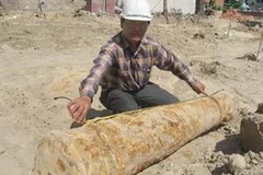 Một khẩu súng thần công được phát hiện tại đáy biển thuộc đầm Thị Nại, Quy Nhơn. (Nguồn: Internet) 