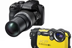 Máy ảnh Fujifilm XP200 có thể chụp ở độ sâu 15m dưới nước, chống bụi và cát xâm nhập. (Nguồn: Fujifilm) 