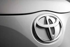 Toyota hé lộ phác thảo mẫu Prius Hybrid đời 2015