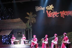Một tiết mục biểu diễn trong "Hương sắc Việt Nam." (Nguồn: cinet.gov.vn)