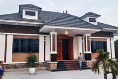 Căn nhà cấp 4 mái Nhật được vợ chồng anh Nguyễn Văn Sinh xây ngay sau khi nhận giải thưởng triệu phú từ Trà Xanh Không Độ. (Ảnh NVCC).