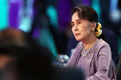 Bà Aung San Suu Kyi, khi giữ chức Cố vấn nhà nước Myanmar, dự một hội nghị ở Sydney (Australia), ngày 18/3/2018. (Ảnh: AFP/TTXVN)