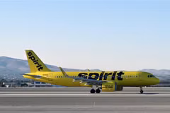 Máy bay của hãng hàng không Spirit Airlines tại sân bay Las Vegas (Mỹ). (Ảnh: AFP/TTXVN)