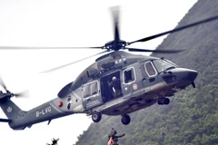 Chính quyền Hong Kong đã điều máy bay cứu hộ đến địa điểm xảy ra vụ nổ. (Nguồn: news.rthk.hk)