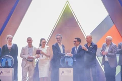 Ngôi làng châu Âu: Khám phá nền văn hóa đa dạng trong sự thống nhất