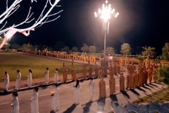 Hàng nghìn tăng ni, Phật tử, học viên Học viện Phật giáo Việt Nam tham gia Đại lễ Vu Lan ngày 27/8/2023. (Ảnh: PV/Vietnam+)