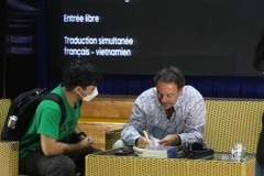 Khám phá các nền văn hóa châu Âu thông qua những trang sách