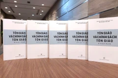 Ra mắt Sách trắng 'Tôn giáo và chính sách tôn giáo ở Việt Nam' 