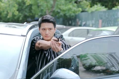 Huỳnh Anh vào vai cảnh sát hình sự trong phim truyền hình mới. (Ảnh: VTV)