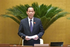 Phó Chủ tịch Quốc hội Trần Quang Phương điều hành nội dung phiên thảo luận. (Ảnh: CTV/Vietnam+)