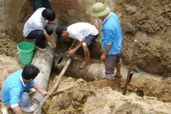Công ty Tung Kuang đã tự tháo dỡ toàn bộ hệ thống đường ống xả nước thải sản xuất không qua xử lý ra môi trường. (Ảnh: TTXVN)