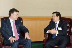 Chủ tịch nước Nguyễn Minh Triết đã tiếp Ngài Juan Manuel Santos, Tổng thống Cộng hòa Colombia. (Ảnh: Nguyễn Khang/TTXVN)