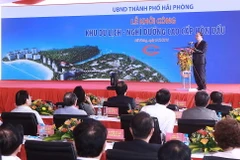 Thủ tướng Nguyễn Xuân Phúc đến dự lễ khởi công. (Ảnh: Lâm Khánh/TTXVN) 