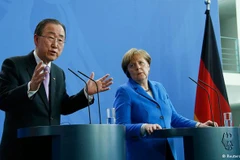 Tổng Thư ký Liên hợp quốc Ban Ki-moon và Thủ tướng Đức Angela Merkel. (Nguồn: dw.com) 