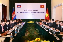 Quang cảnh cuộc Tham vấn chính trị cấp Thứ trưởng Ngoại giao giữa Việt Nam và Campuchia. (Ảnh: Doãn Tấn/TTXVN)