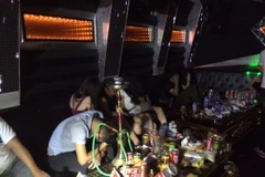 Bắt khẩn 2 đối tượng sau vụ đột kích địa điểm thác loạn ở Hải Phòng