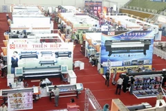 Các loại máy móc thiết bị in ấn tại một triển lãm. (Ảnh: Thế Anh-TTXVN)