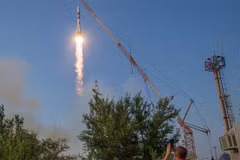 Nga phóng tàu vũ trụ Soyuz MS-01 ở sân bay vũ trụ Baikonur, Kazakhstan hồi tháng Bảy. (Nguồn: AFP)