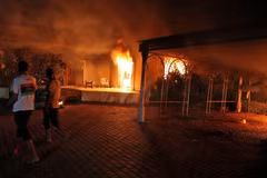 Tòa Lãnh sự Mỹ ở thành phố Benghazi, Libya bị tấn công cách đây 4 năm. (Nguồn: CNN)