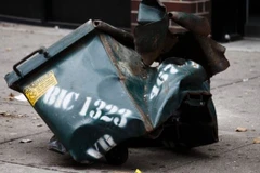 Chiếc hộp chứa thiết bị nổ tại New York. (Nguồn: BBC)