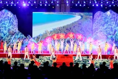 Một tiết mục văn nghệ trong chương trình. (Ảnh: Thống Nhất/TTXVN)