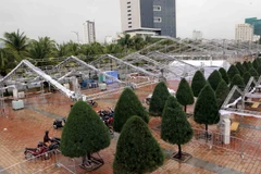 Đà Nẵng triển khai các biện pháp phòng, chống bão cho các công trình phục vụ ABG5 tại các bãi biển. (Nguồn: TTXVN)