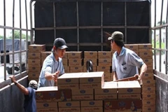 Hơn 20.000 lít sữa cho trẻ em nghèo dịp Tết Trung thu
