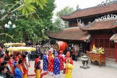 Lễ dâng hương tại đền Gióng. (Ảnh: Internet)