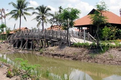 Công trình xây dựng sai phép tại cù lao Thới Sơn của Tigitour. (Ảnh: Kim Quy/Vietnam+)