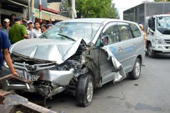 Ôtô lao thẳng vào cửa hàng sửa xe máy làm 1 người tử vong