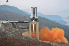 Một vụ thử động cơ tên lửa lực đẩy lớn của Triều Tiên tại bãi phóng vệ tinh Sohae ở tỉnh Bắc Pyongan. (Ảnh: YONHAP/TTXVN)