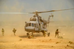 Một chiếc trực thăng quân sự Mi-8. (Nguồn: chinadaily.com.cn)