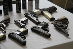 Một số tang vật được lực lượng 141 thu giữ (Ảnh: PV/Vietnam+) 