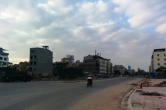 Đoạn đường 40m nơi em Chiến bị nhóm 3 đối tượng đâm kim tiêm vào tay (Ảnh: Sơn Bách/Vietnam+) 