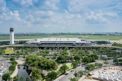 Đài kiểm soát không lưu tại Cảng hàng không Quốc tế Tân Sơn Nhất. (Ảnh: PV/Vietnam+)tp