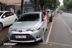 Hà Nội dừng trông giữ xe dưới lòng đường trong ngày Quốc tang Tổng Bí thư. (Ảnh: Việt Hùng/Vietnam+)