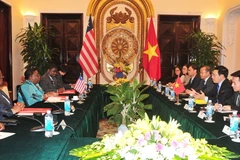 Phó Thủ tướng, Bộ trưởng Ngoại giao Phạm Bình Minh đón và hội đàm với Bộ trưởng Ngoại giao Liberia Marjon Vashti Kamara. (Ảnh: Nguyễn Khang/TTXVN)