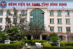 Cách chức Phó Trưởng khoa bệnh viện nhắn tin "gạ tình" nhân viên