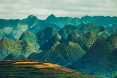 [Photo] Chiêm ngưỡng vẻ hùng vĩ tuyệt đẹp của núi rừng Hà Giang