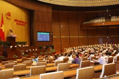 Quốc hội thông qua toàn văn biểu quyết thông qua Nghị quyết về phân bổ ngân sách trung ương năm 2018. (Ảnh: Phương Hoa/TTXVN)